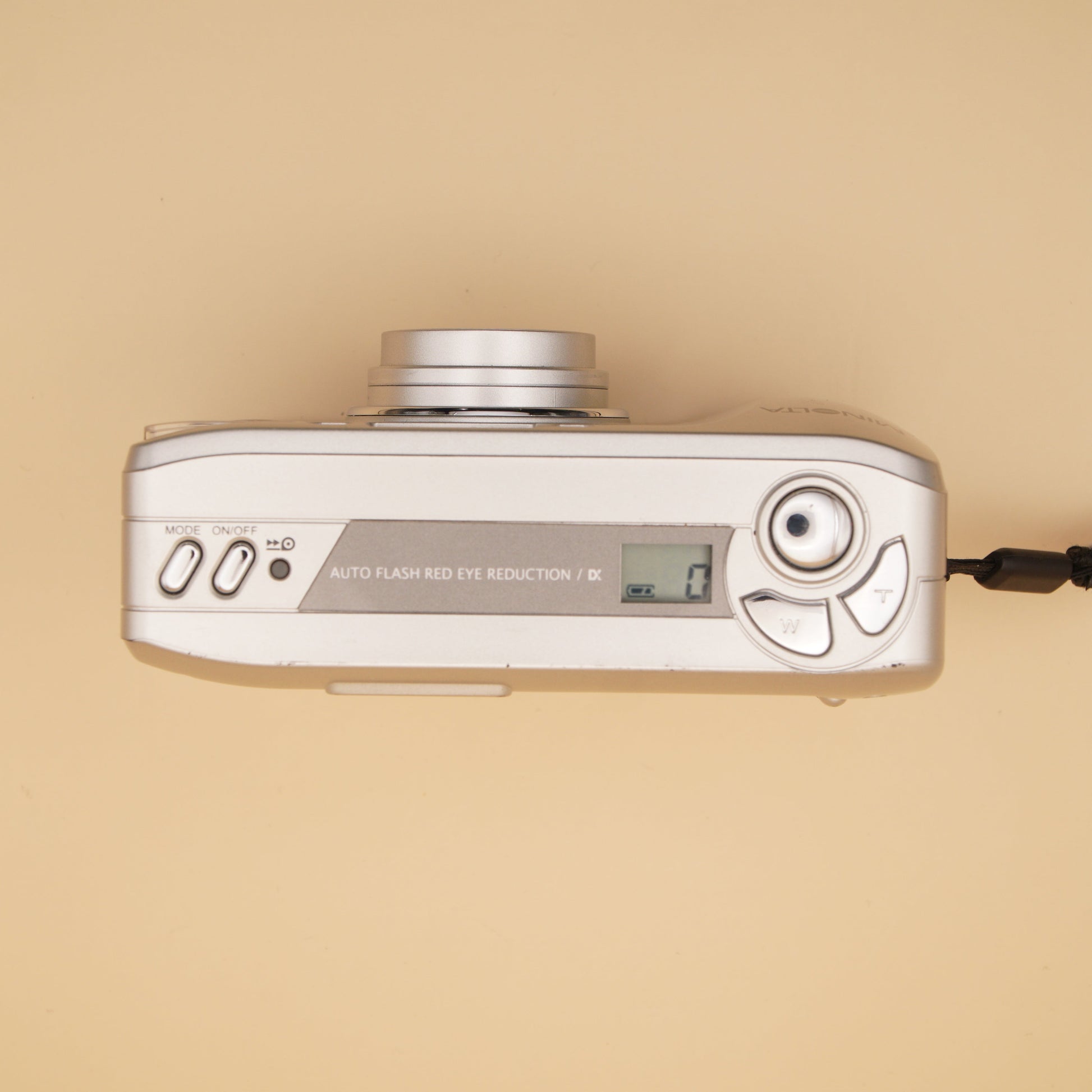 Minolta Zoom 60 Compact Point and Shoot 35mm Film Camera integrated flash