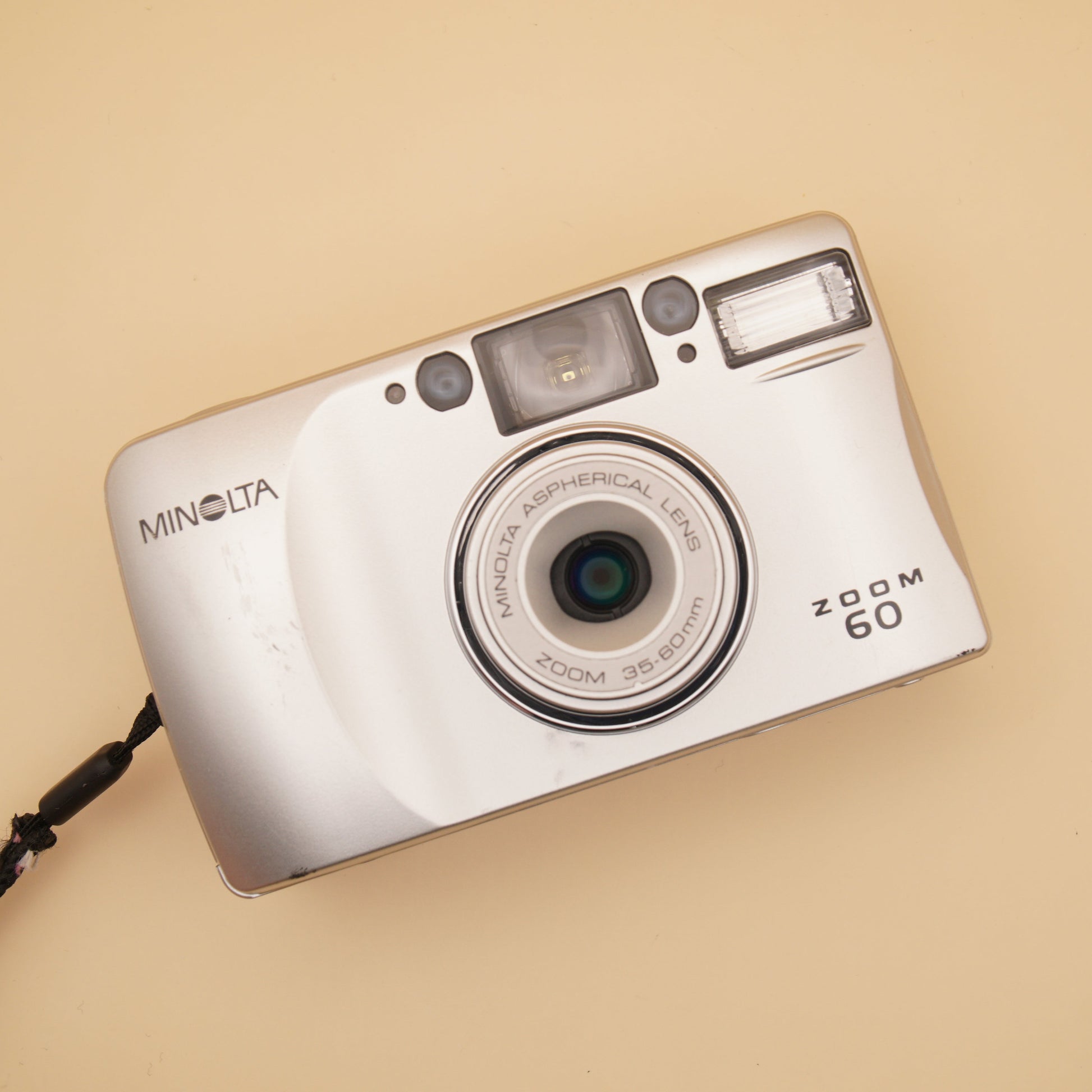 Minolta Zoom 60 Compact Point and Shoot 35mm Film Camera integrated flash