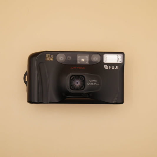 Fuji DL-80 35mm compact film camera – vintage point-and-shoot with built-in flash
