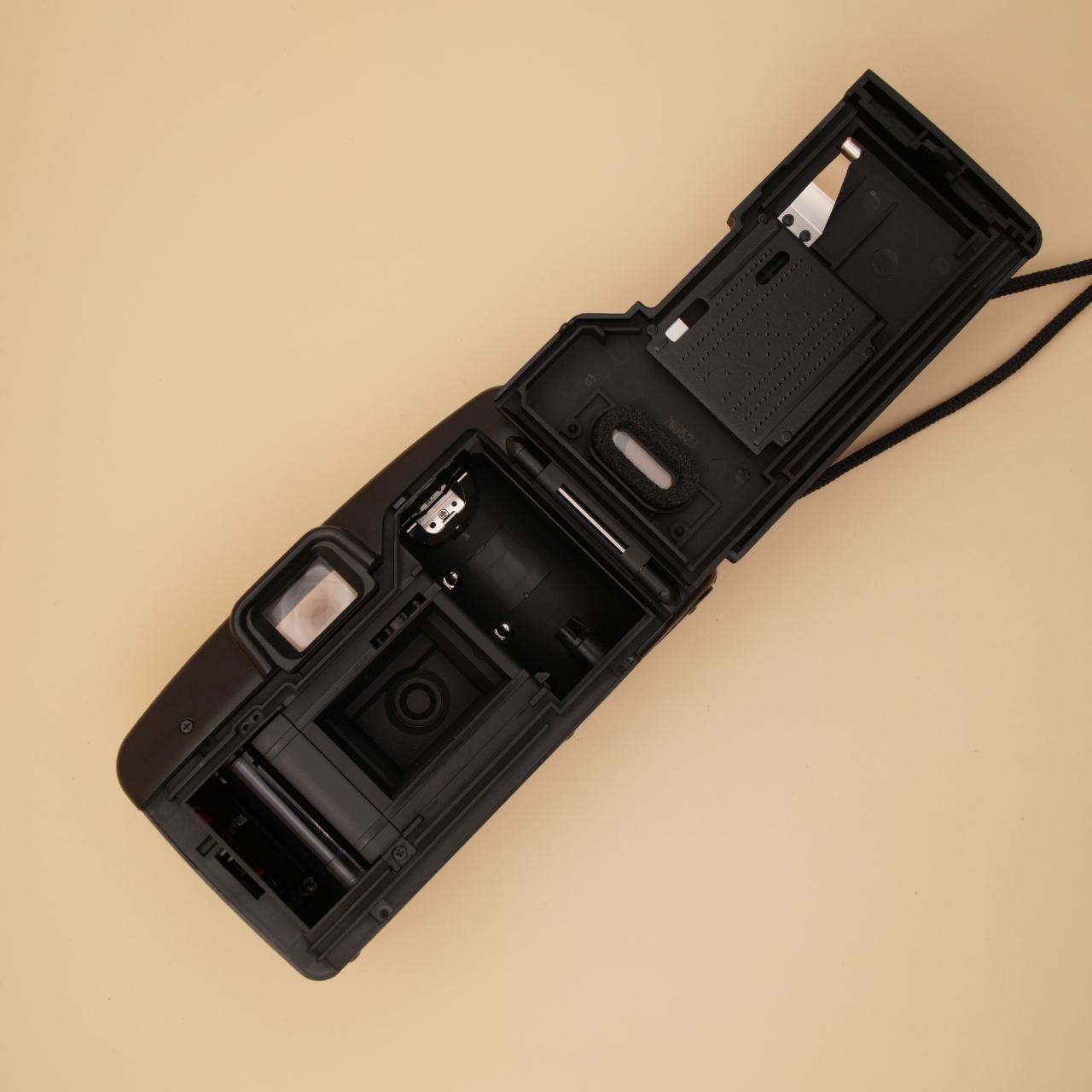 Canon Snappy QT Compact Point and Shoot 35mm Film Camera - Last Camera Store
