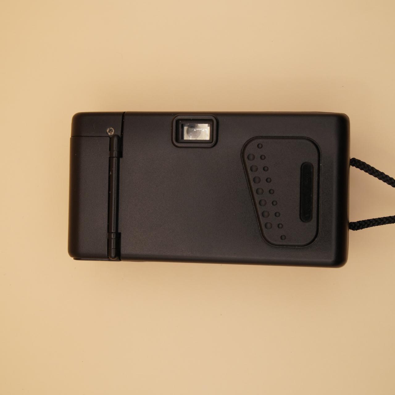 Olympus AM-100 Compact Point and Shoot 35mm Film Camera - Last Camera Store