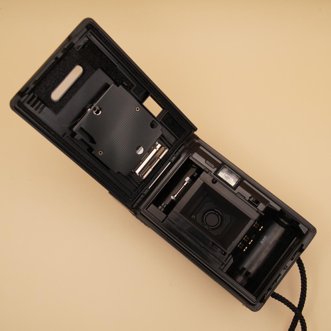 Olympus AM-100 Compact Point and Shoot 35mm Film Camera - Last Camera Store