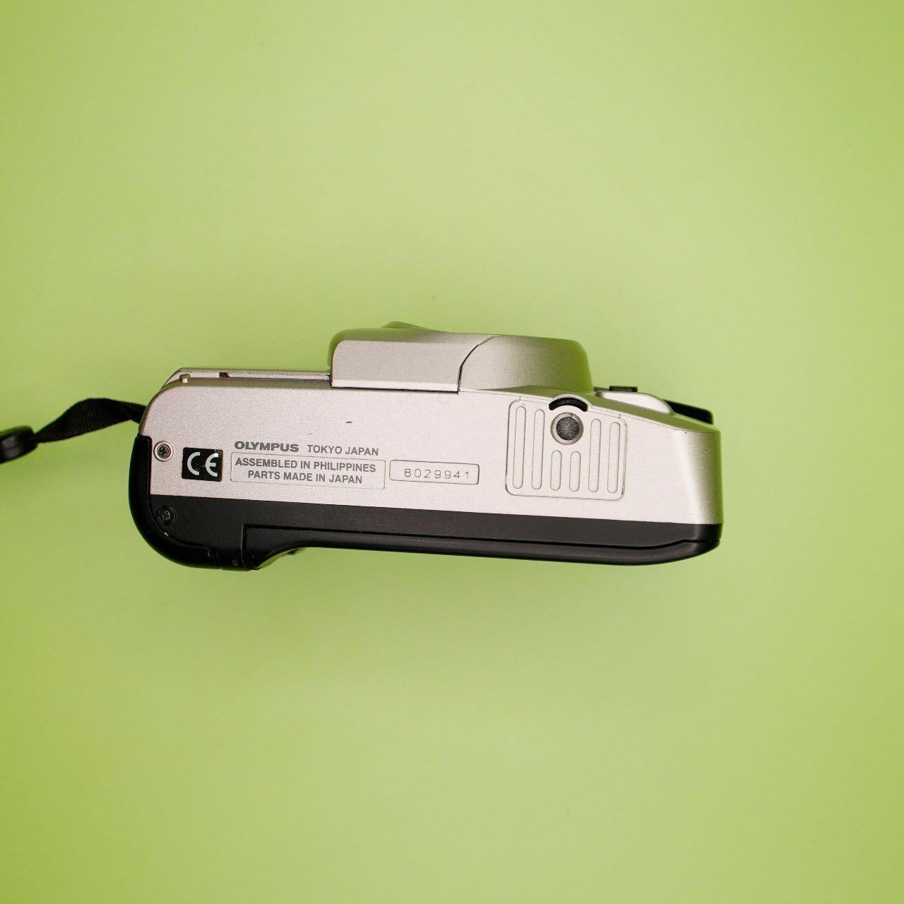Olympus 700XB Compact Point and Shoot 35mm Film Camera [Silver] - Last Camera Store